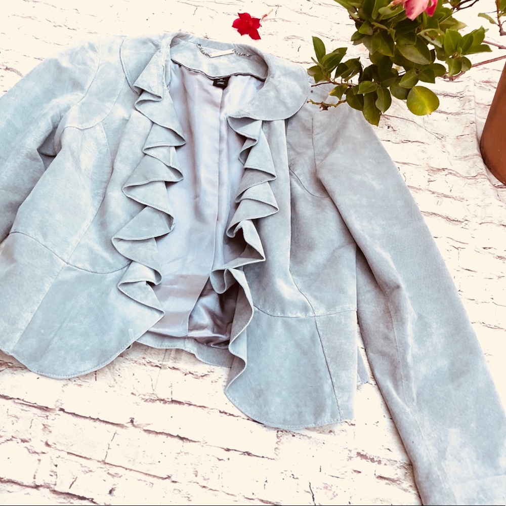 😮 Suede White House Black Market Jacket ruffles